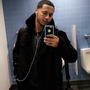 Meet your Posher, Raul